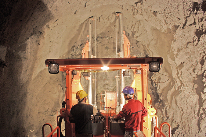 Mining Photography