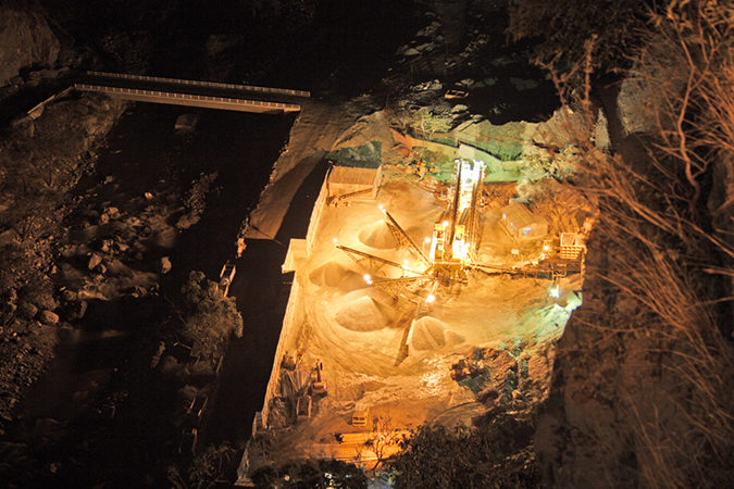 Mining Photography
